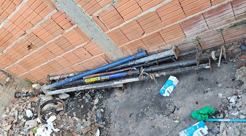 Foto 2 de 3 — Obra da Casa da Mulher é furtada em Araraquara; GCM deteve ladrão
